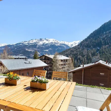 Chalet Chateaupre By Mrs Miggins *